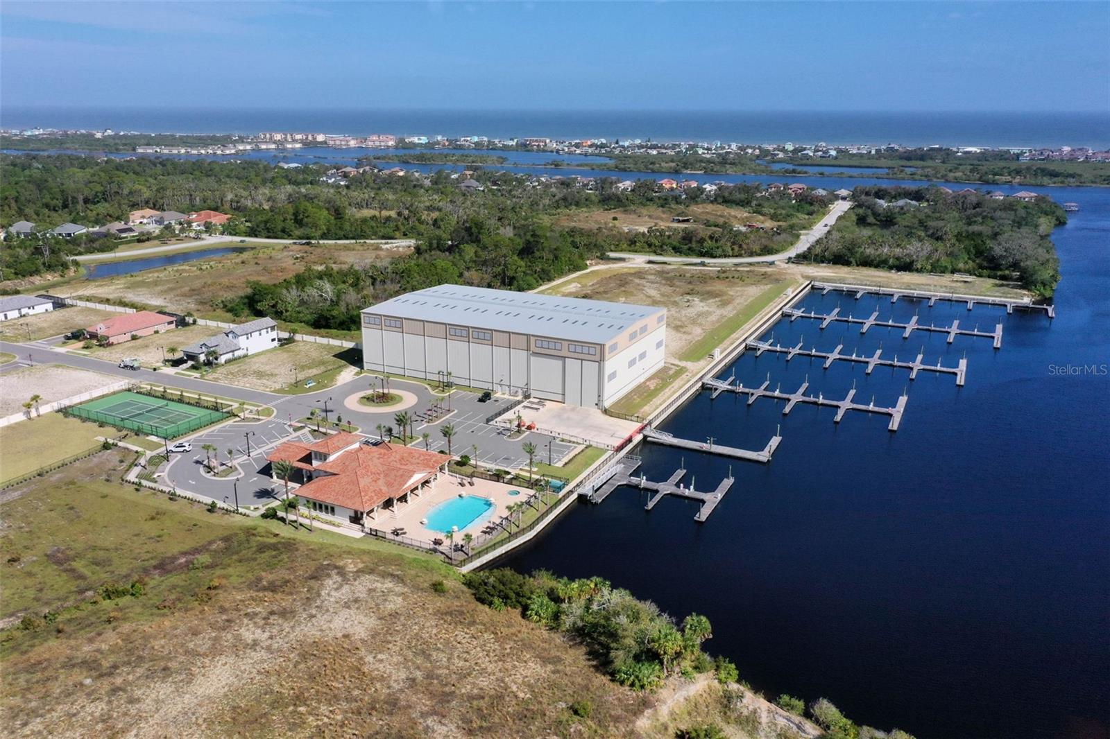 MARINA DEL PALMA - Residential