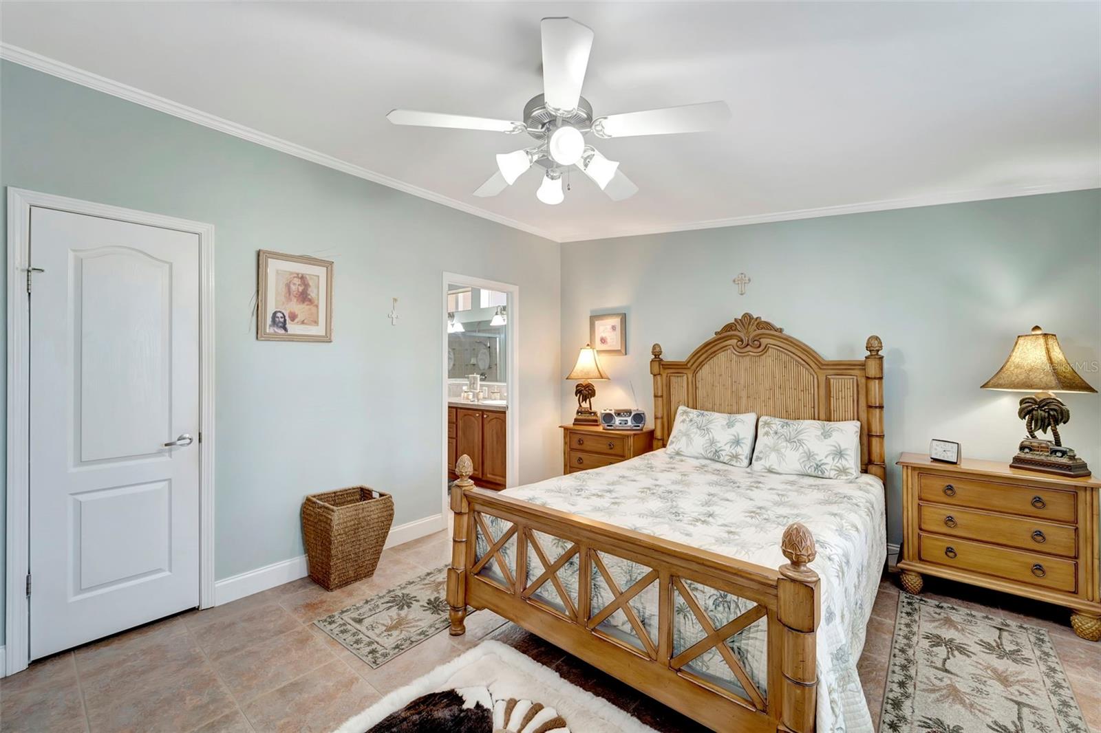 WINDMILL VILLAGE - Residential