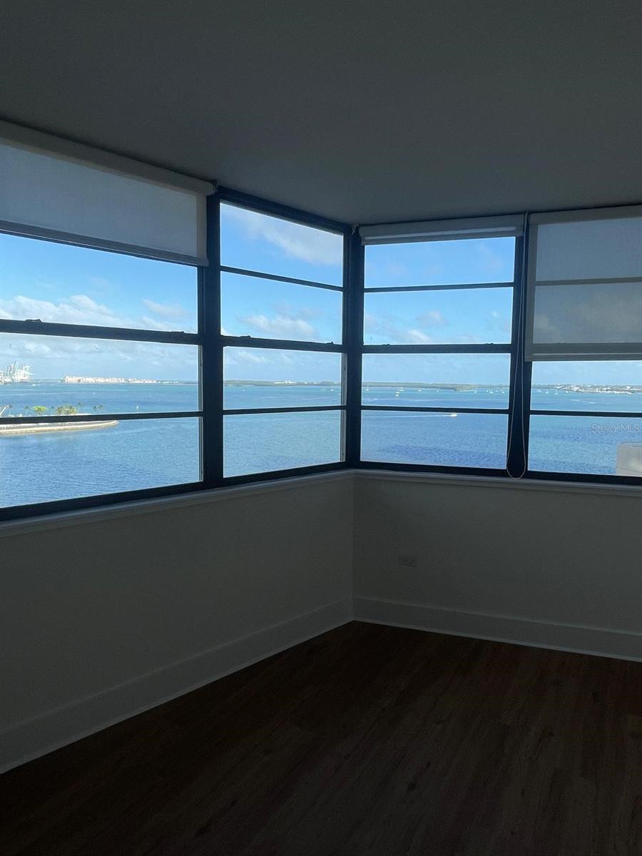 THE FOUR AMBASSADORS CONDO - Residential