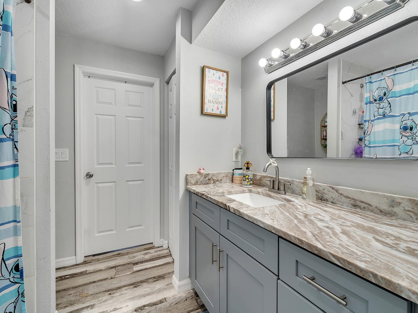 SUNBURST HILLS SUB - Residential