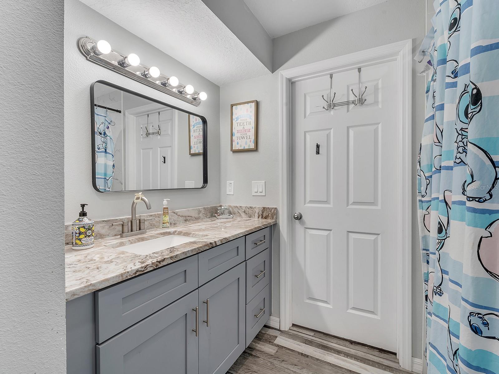 SUNBURST HILLS SUB - Residential