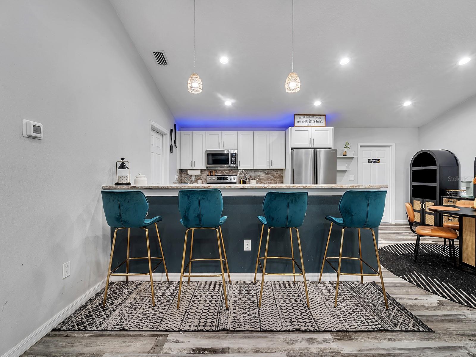 SUNBURST HILLS SUB - Residential