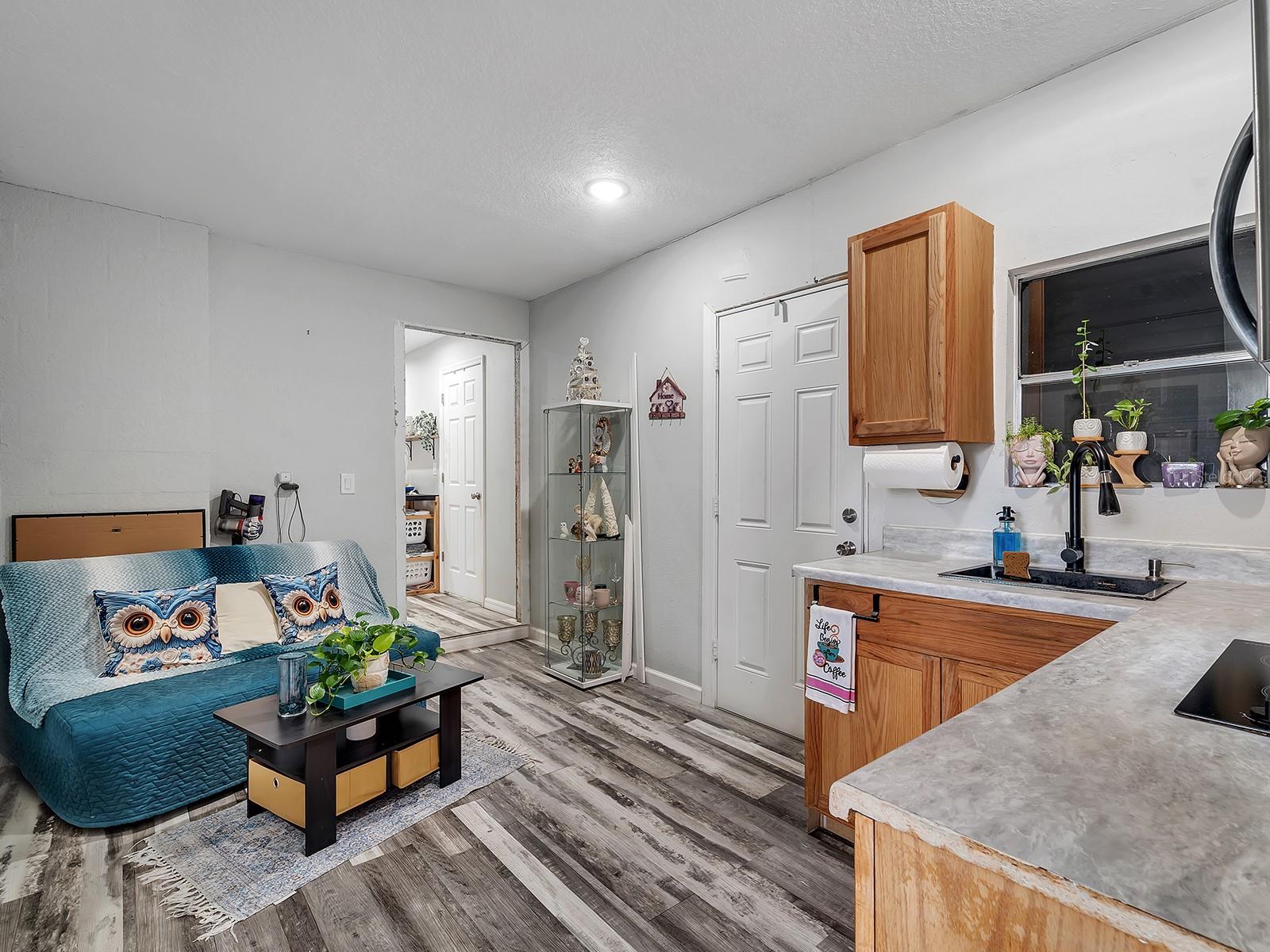 SUNBURST HILLS SUB - Residential