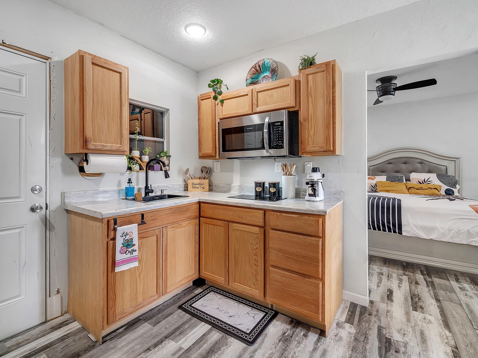 SUNBURST HILLS SUB - Residential