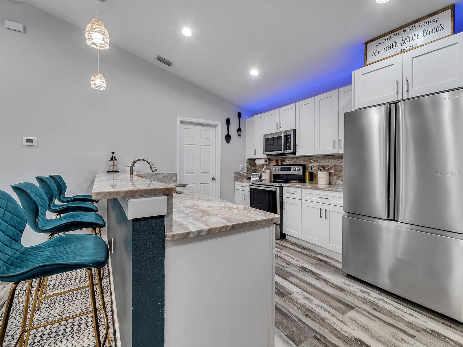 SUNBURST HILLS SUB - Residential