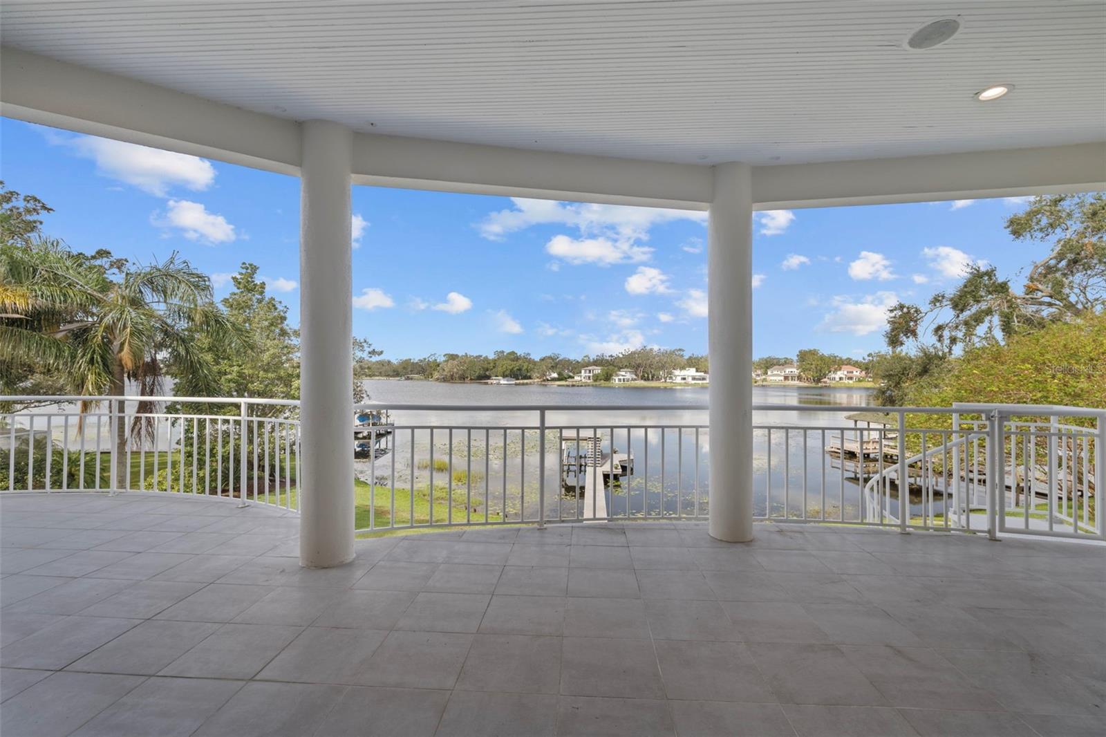 THE ESTATES AT WHITE TROUT LAK - Residential