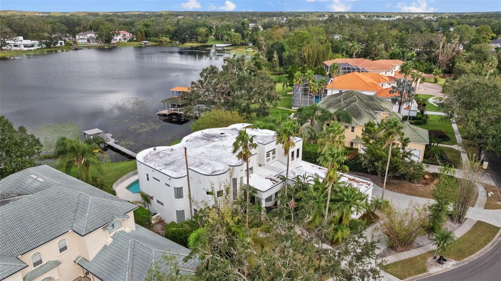 THE ESTATES AT WHITE TROUT LAK - Residential
