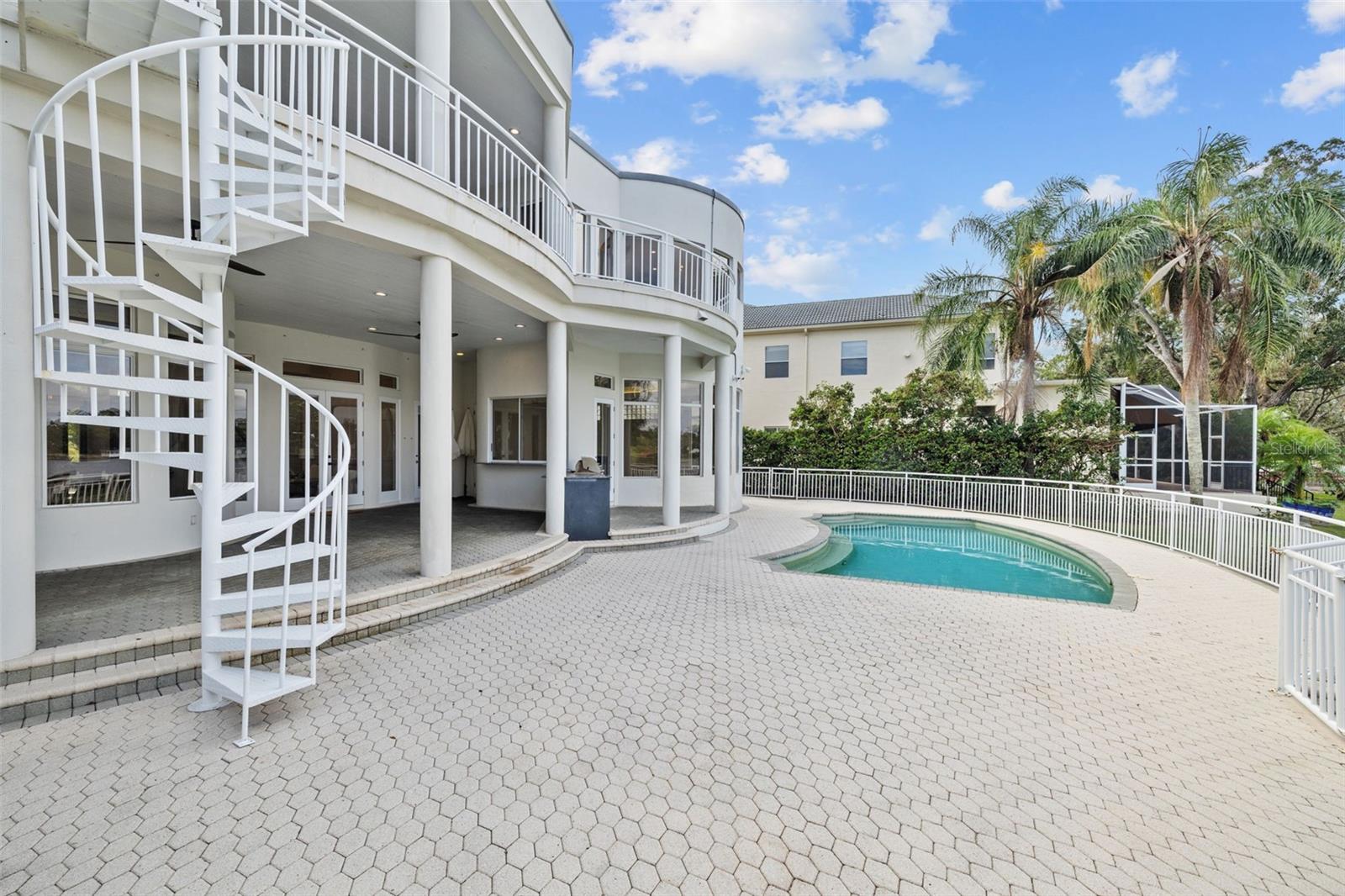 THE ESTATES AT WHITE TROUT LAK - Residential