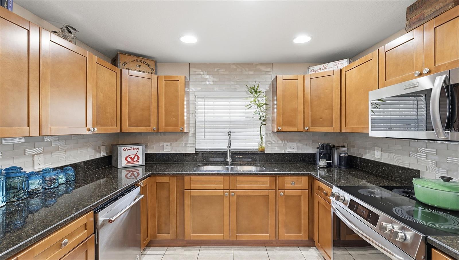 TEMPLE CREST UNIT 2 - Residential