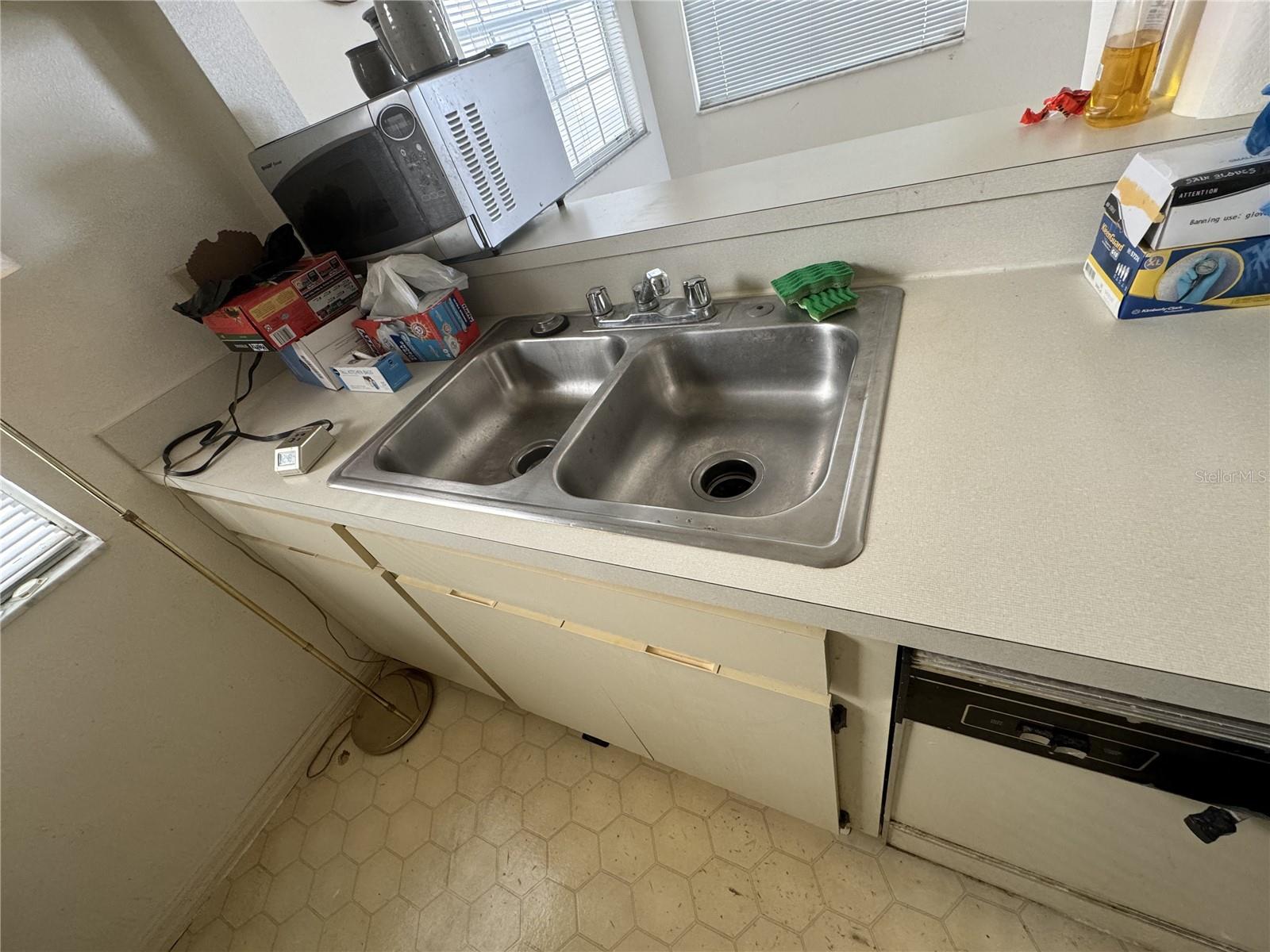 Photo 5 of 28 of 6908 STONES THROW CIRCLE N 10309 condo
