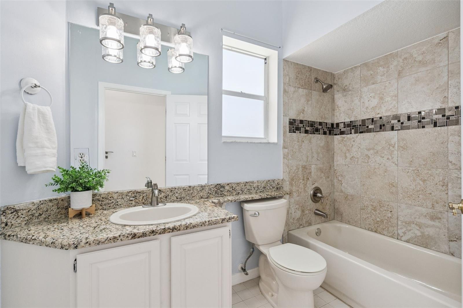 MARBLE HEAD - Residential