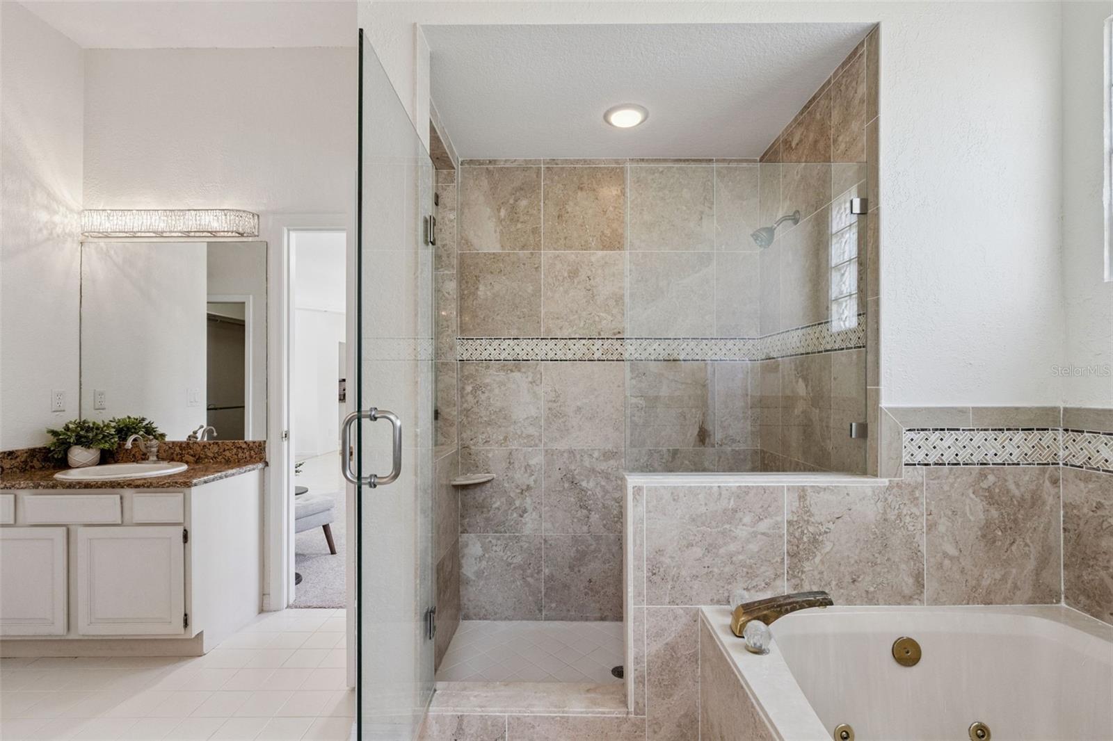 MARBLE HEAD - Residential