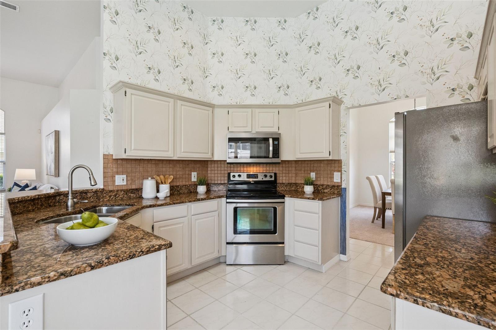 MARBLE HEAD - Residential