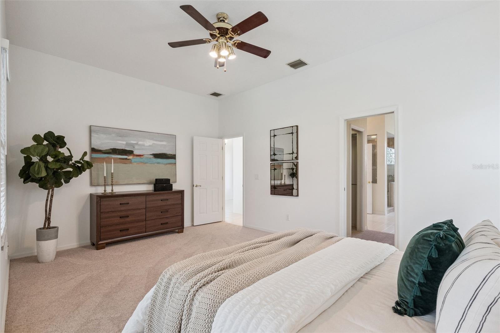 MARBLE HEAD - Residential