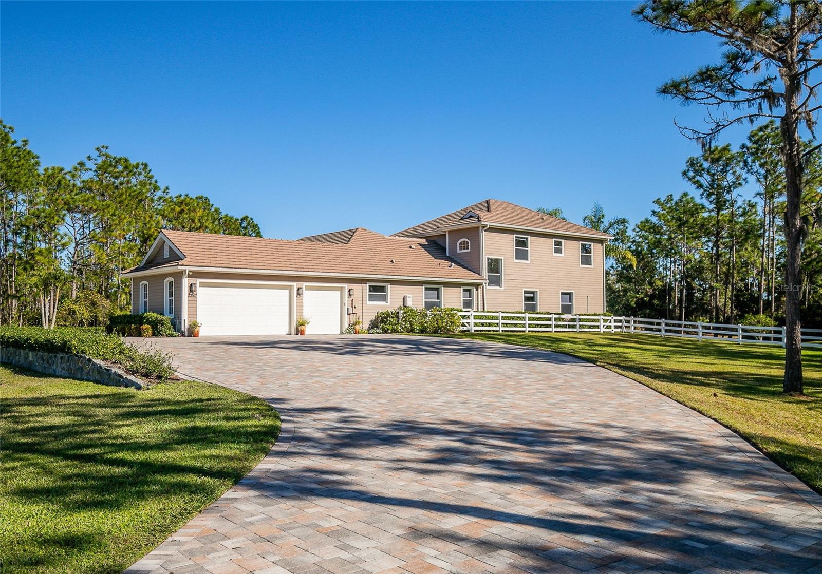 POMELLO PARK - Residential