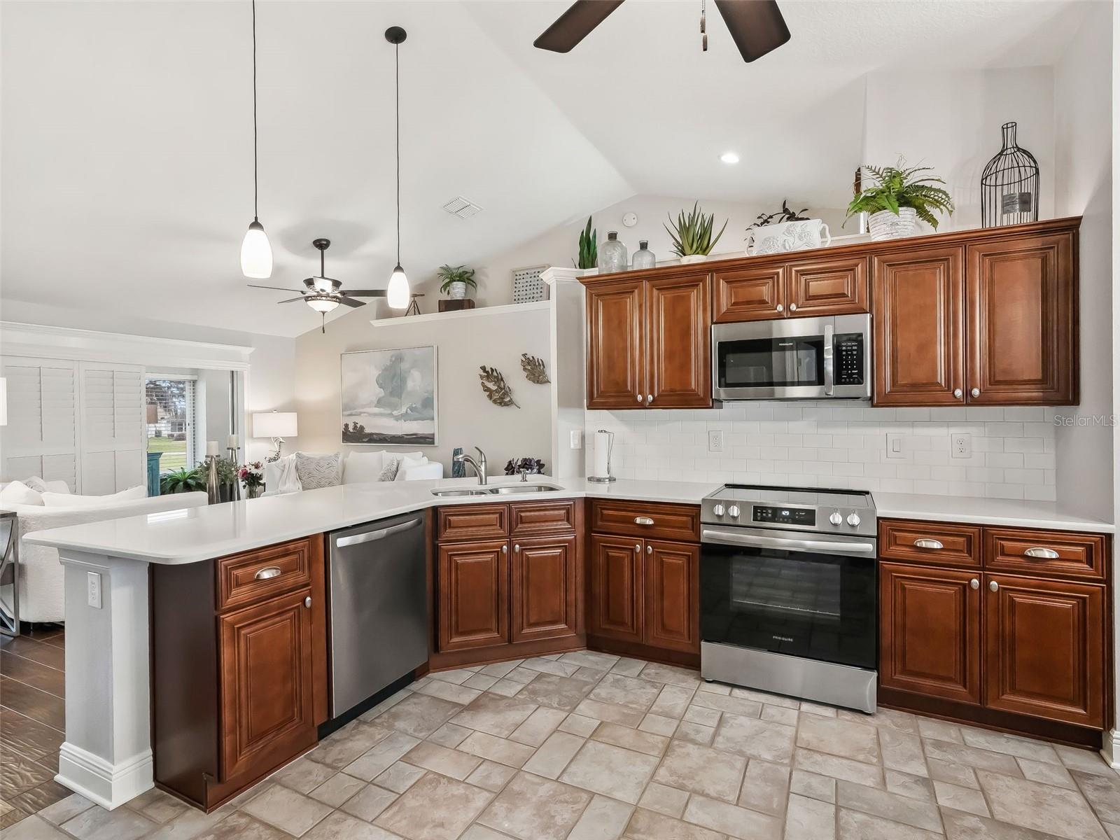 STONECREST - Residential