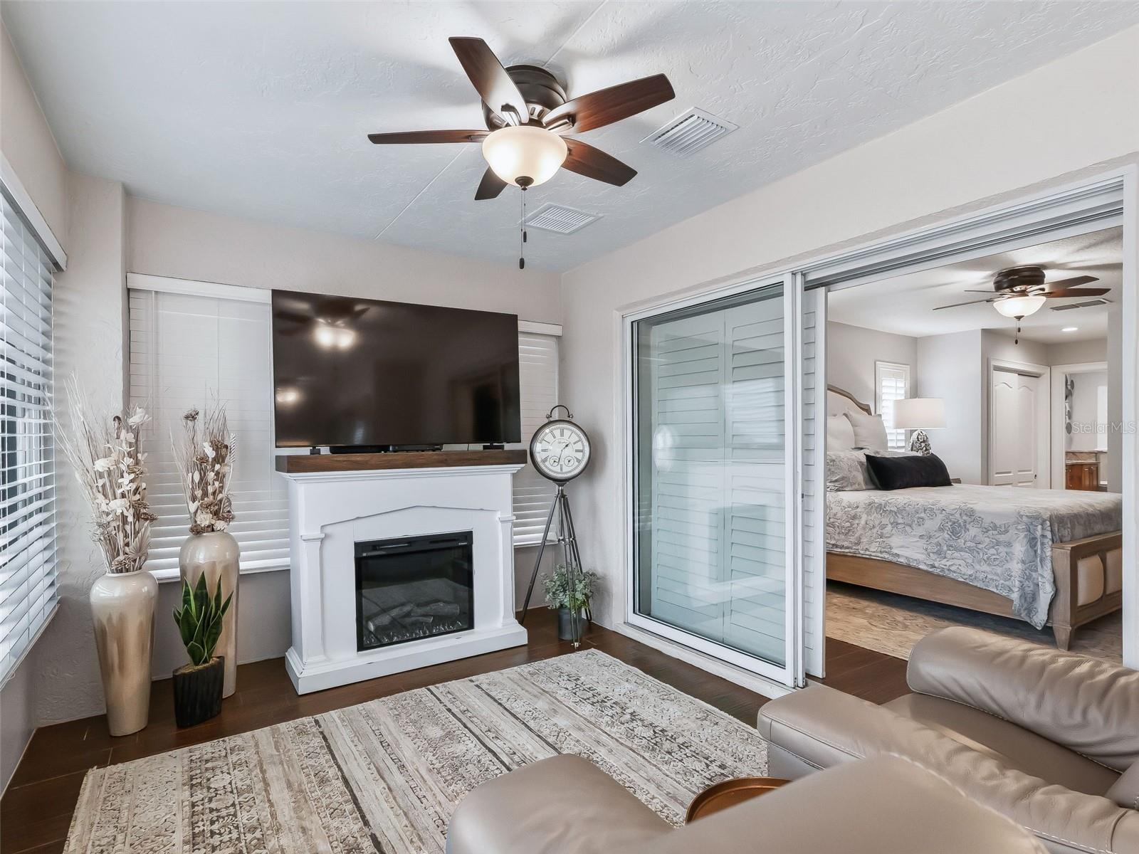 STONECREST - Residential