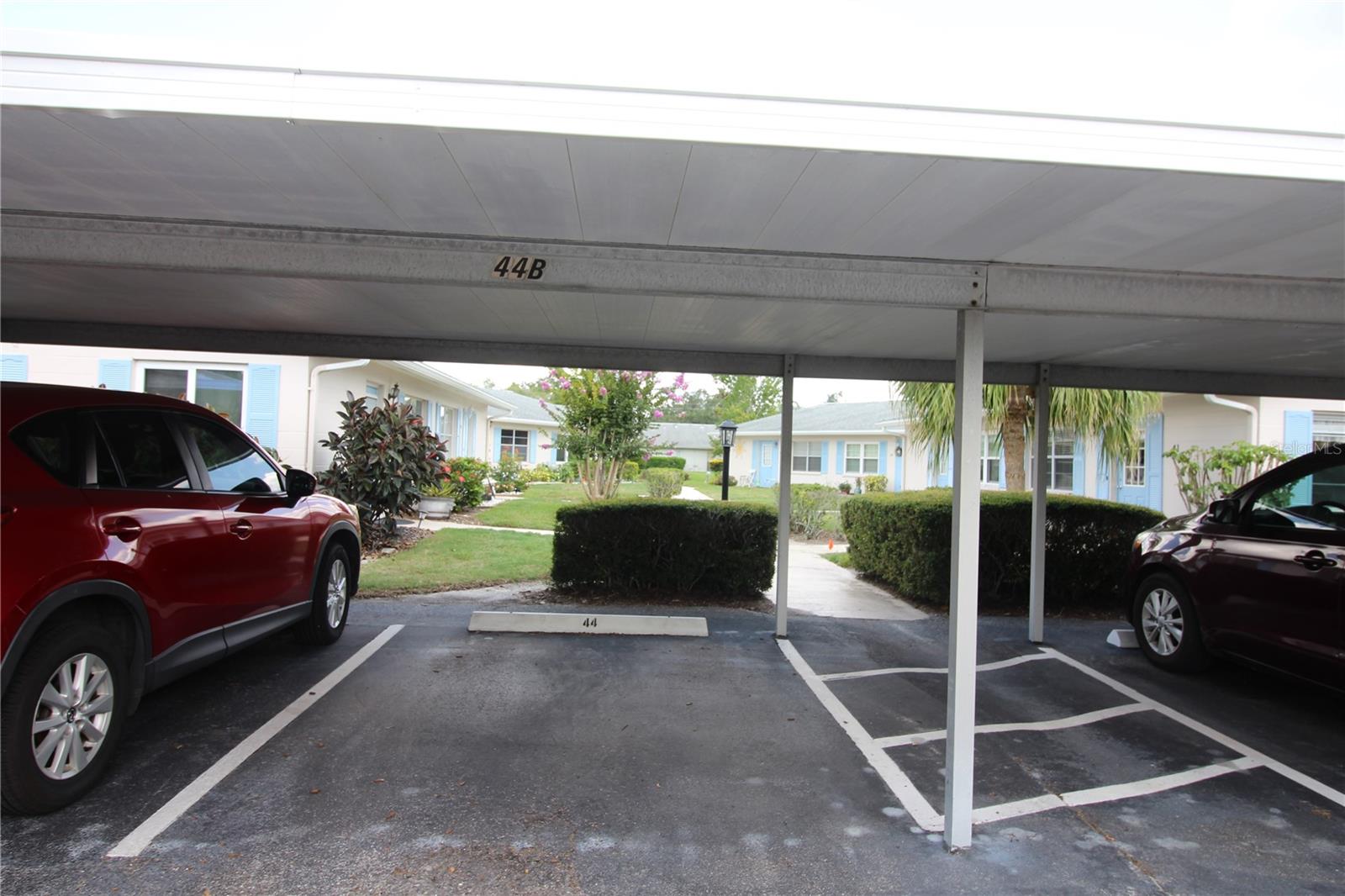 402 DORCHESTER PLACE 44