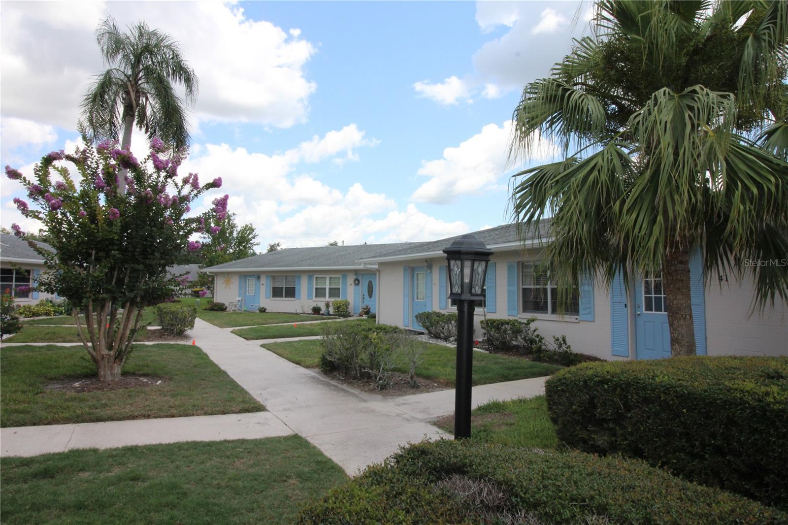 402 DORCHESTER PLACE 44