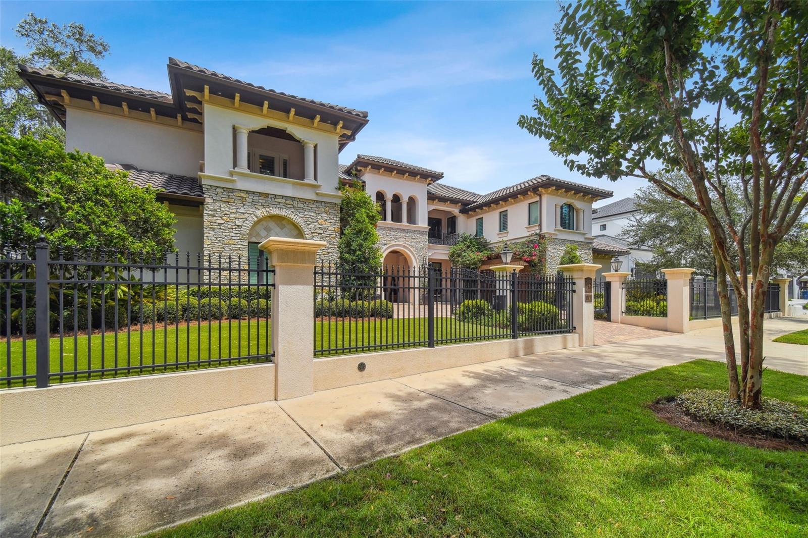 BEACH PARK - Residential