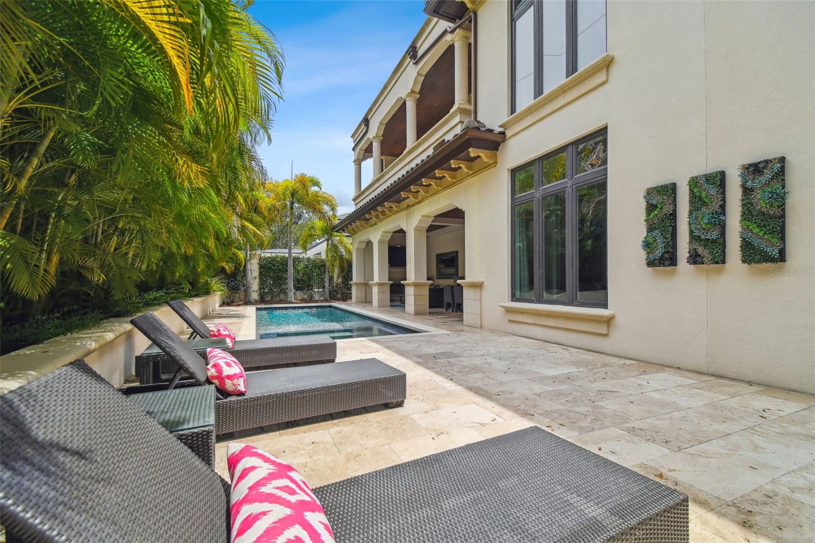 BEACH PARK - Residential