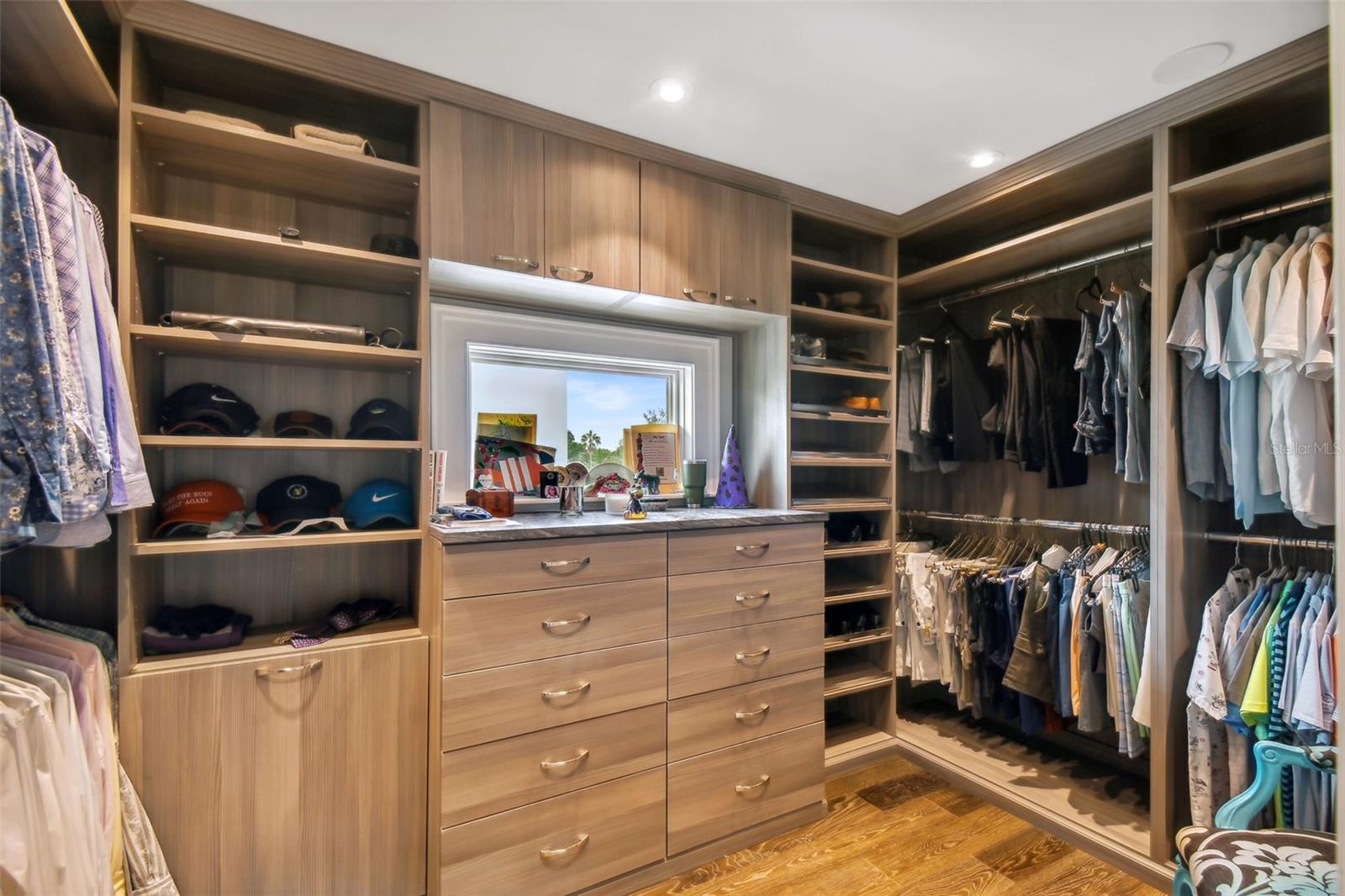 BEACH PARK - Residential