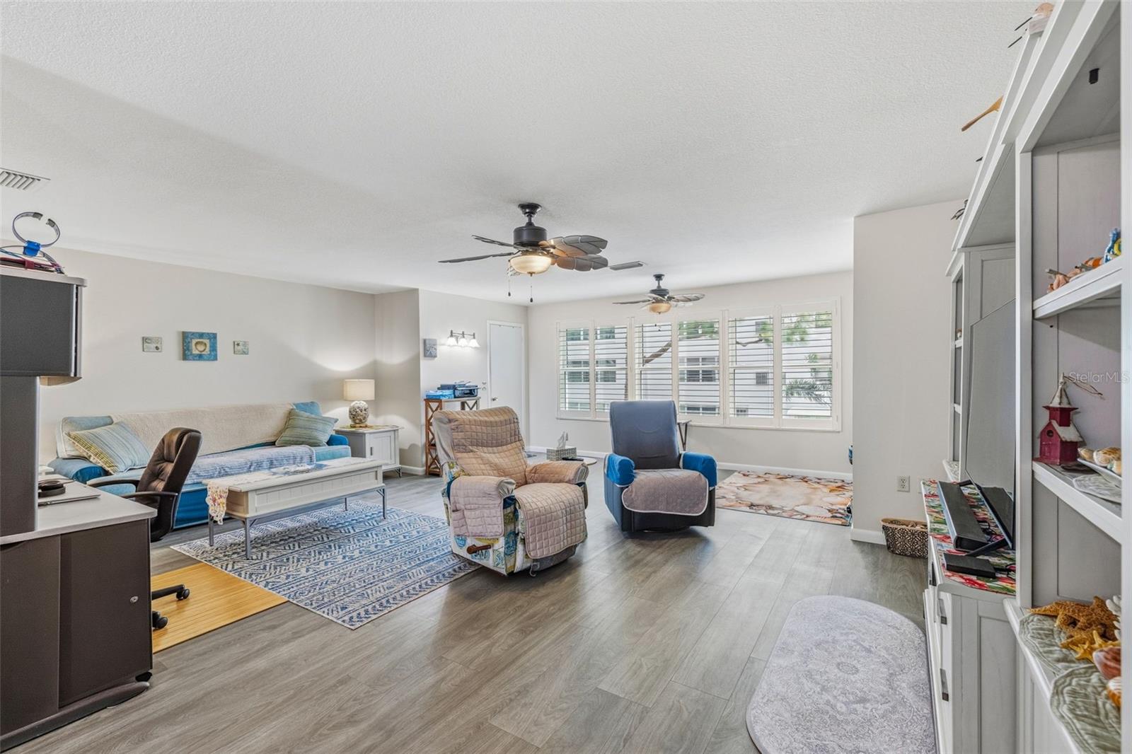 FIVE TOWNS OF ST PETE - Residential