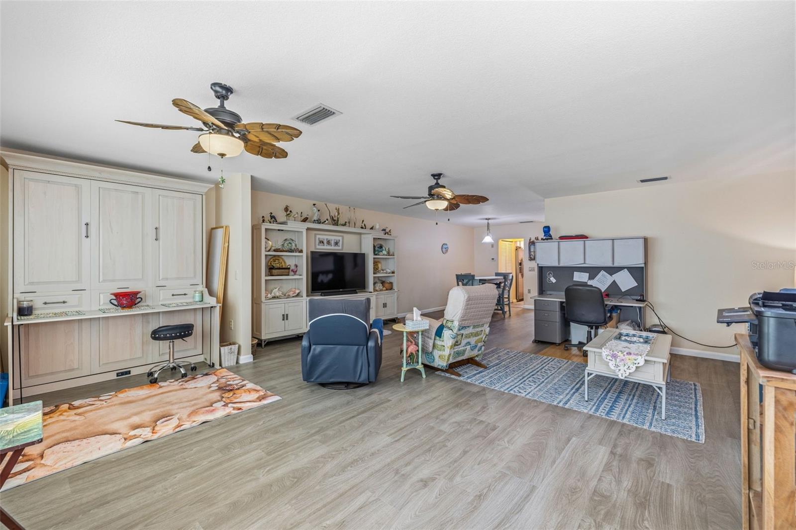 FIVE TOWNS OF ST PETE - Residential