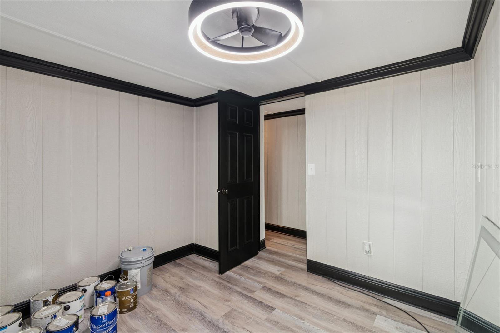 WEEKI WACHEE GARDENS UN 1 - Residential