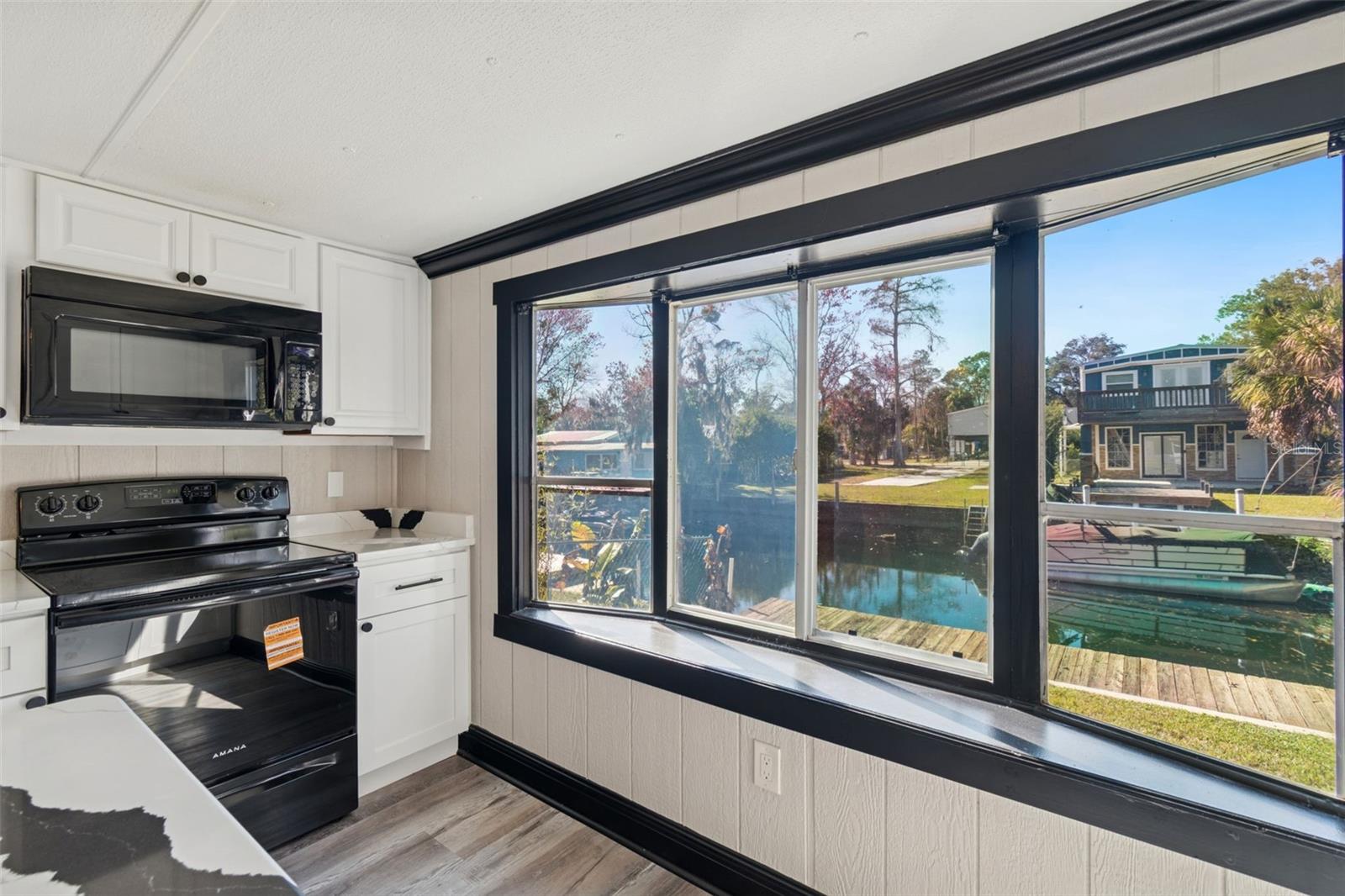 WEEKI WACHEE GARDENS UN 1 - Residential