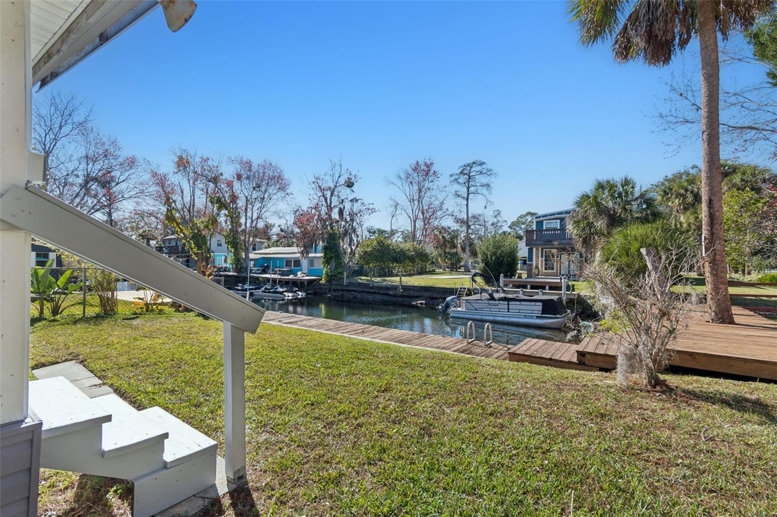 WEEKI WACHEE GARDENS UN 1 - Residential