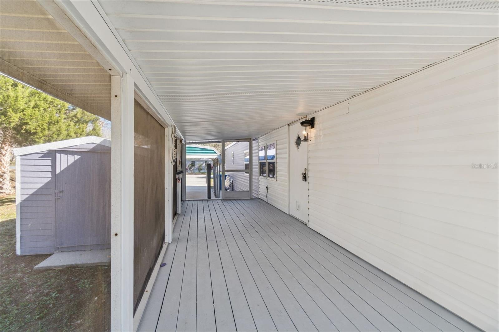 WEEKI WACHEE GARDENS UN 1 - Residential