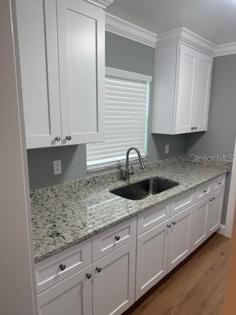 1307 WHITEWOOD DRIVE
