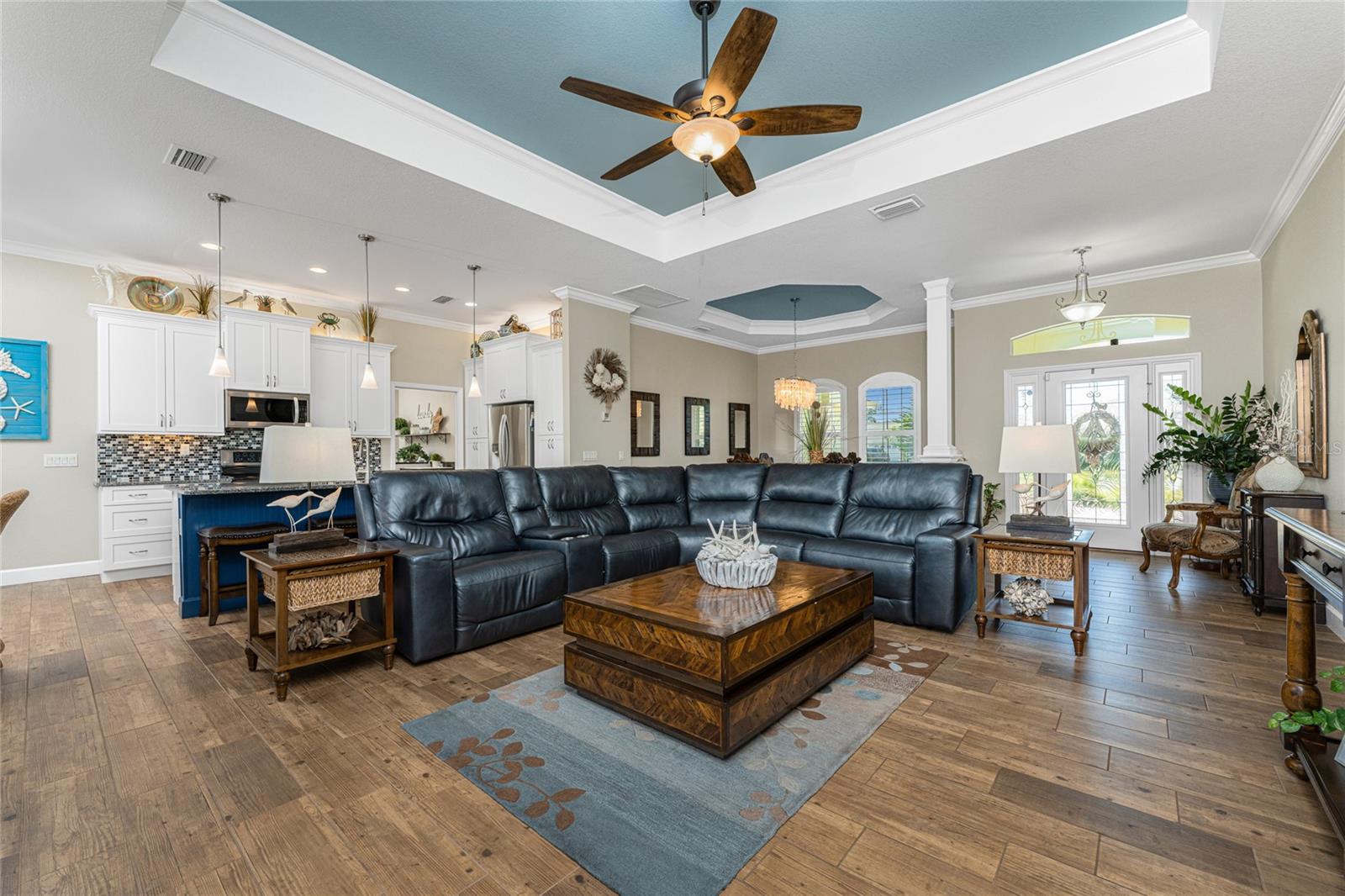 601 BOUNDARY BOULEVARD