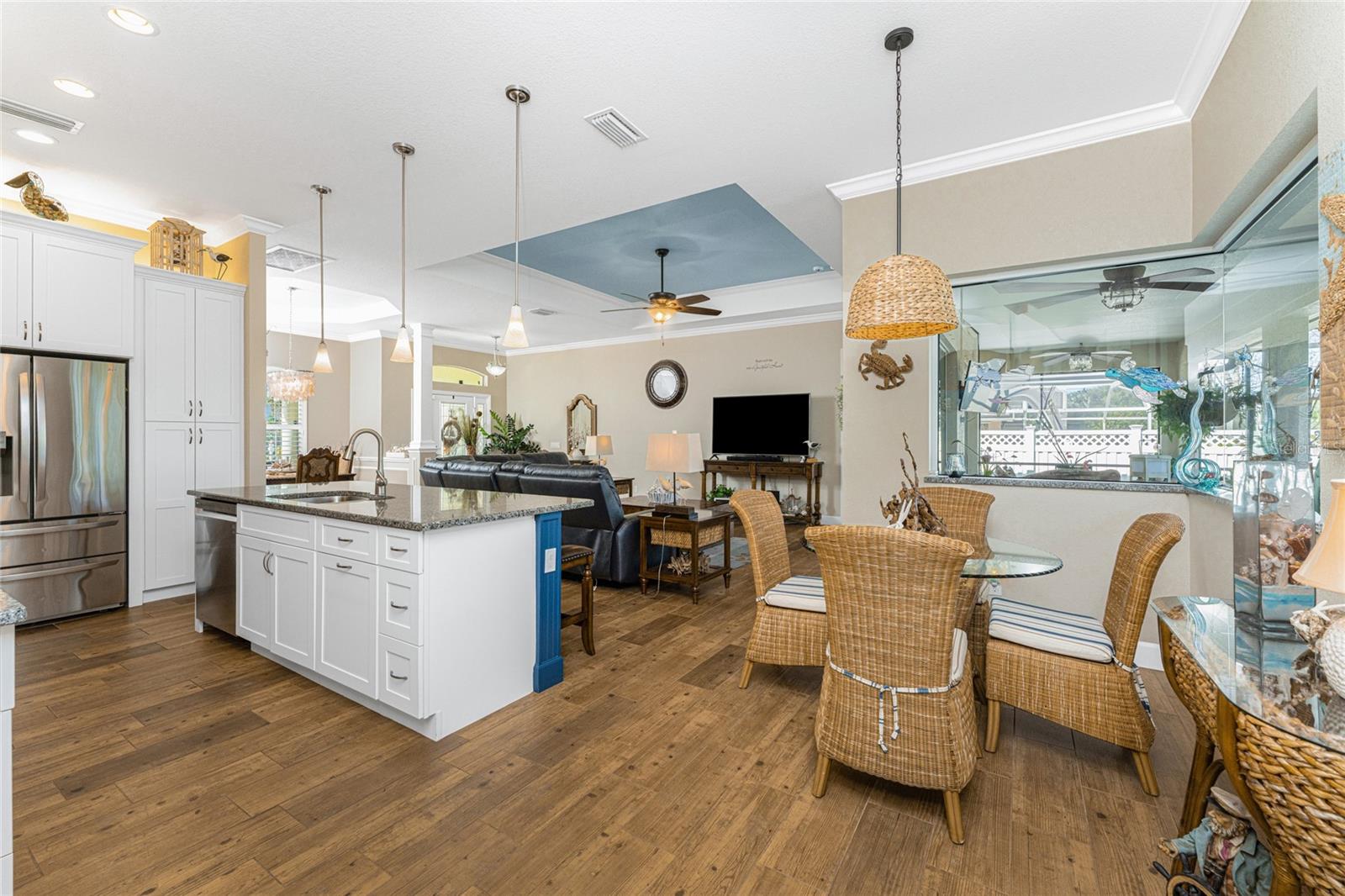 ROTONDA WEST BROADMOOR - Residential