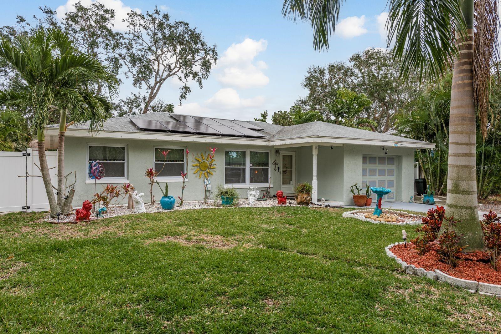 1611 SAN CHARLES DRIVE