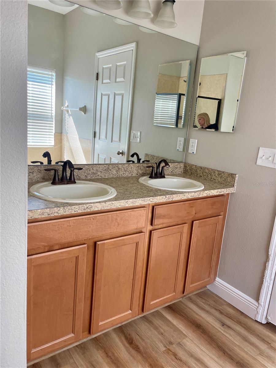 BELMONT PH 1A - Residential Lease