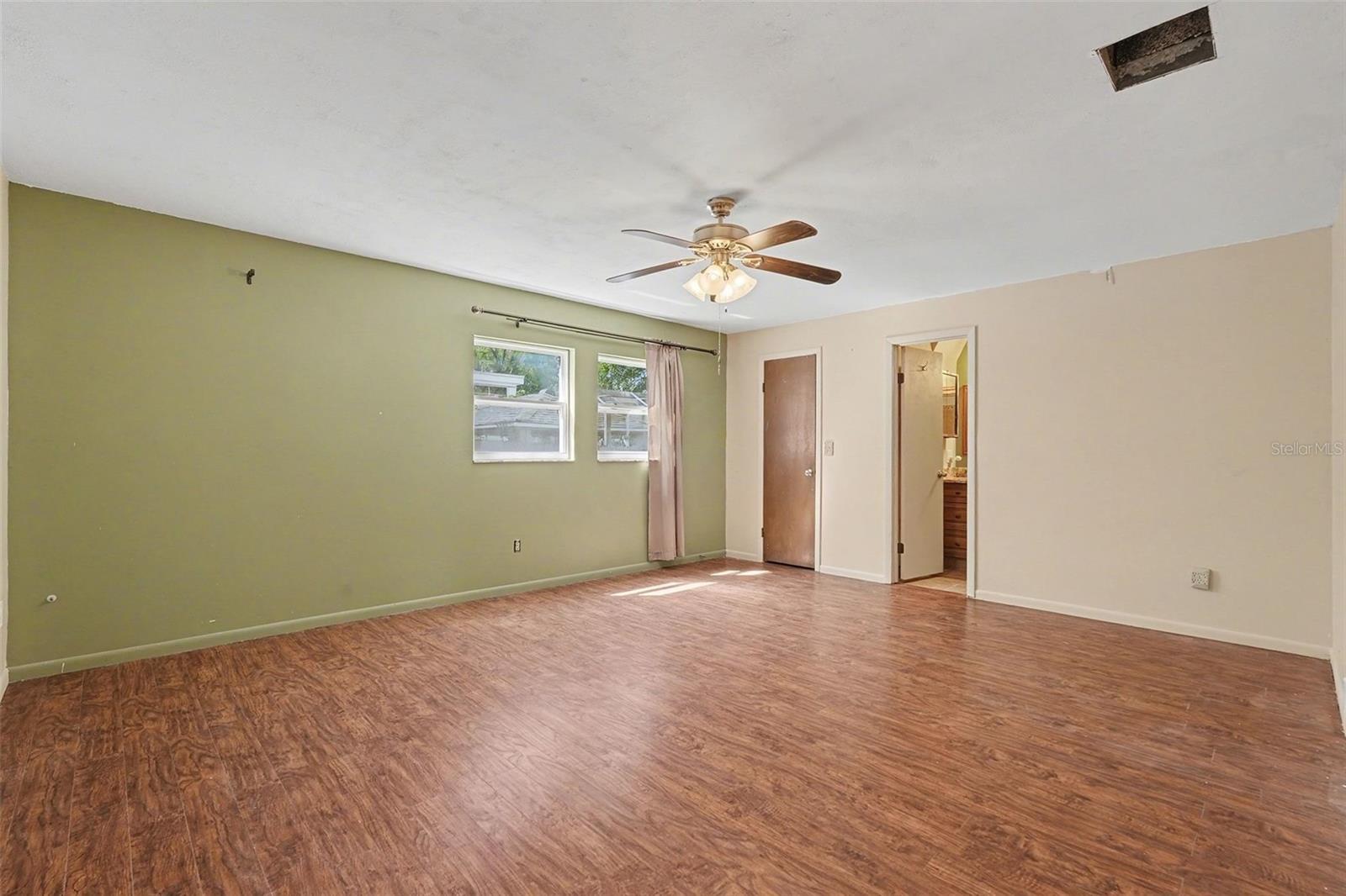 ROLLING MEADOWS - Residential