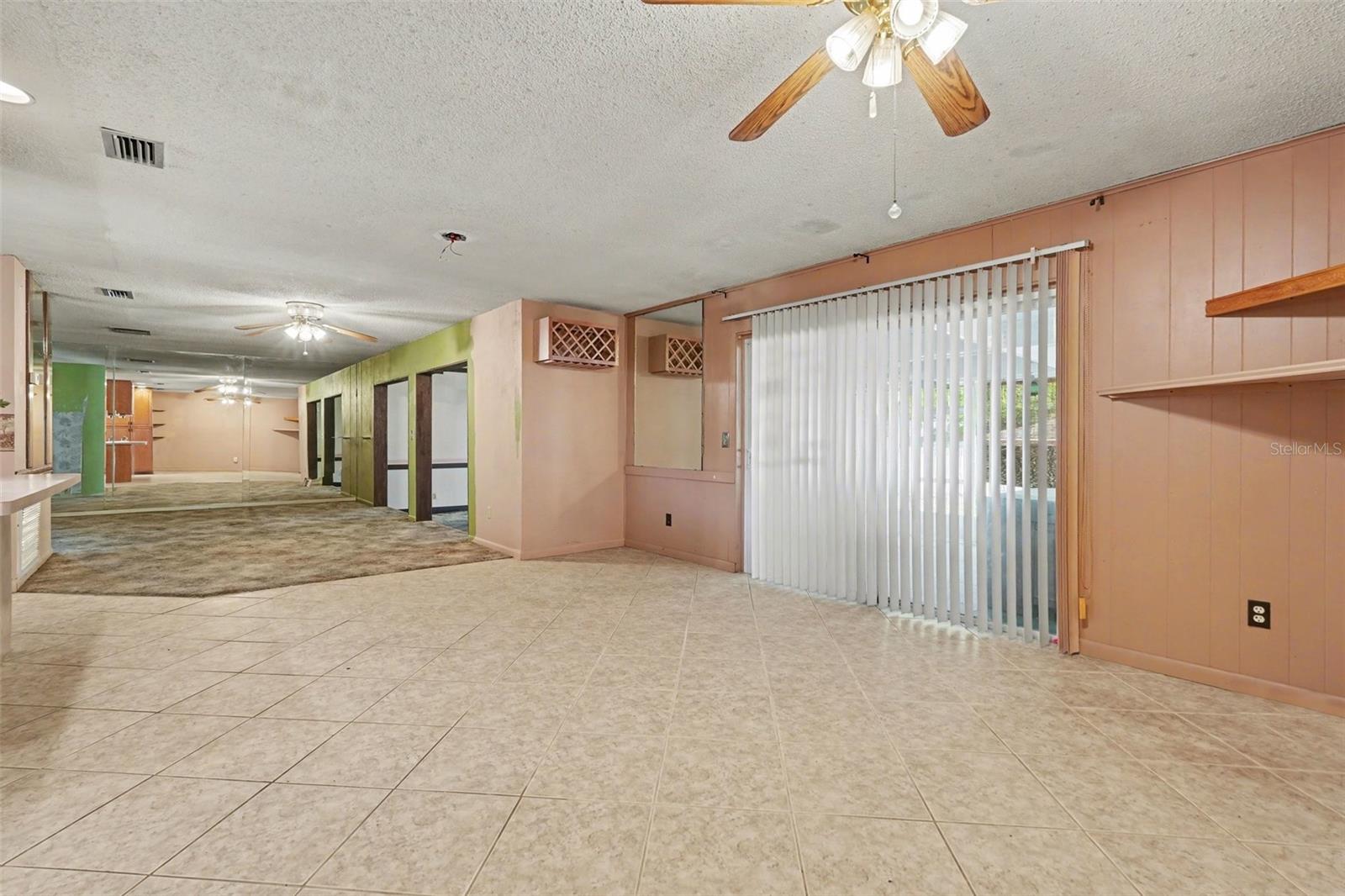 ROLLING MEADOWS - Residential