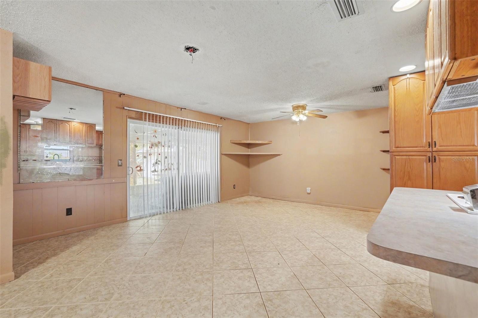 ROLLING MEADOWS - Residential