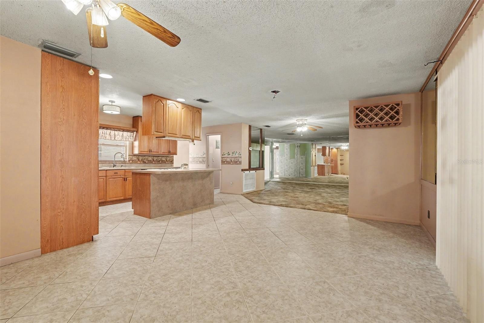 ROLLING MEADOWS - Residential