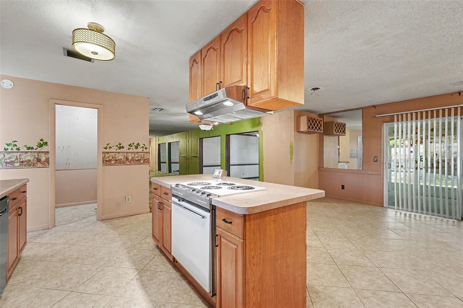 ROLLING MEADOWS - Residential