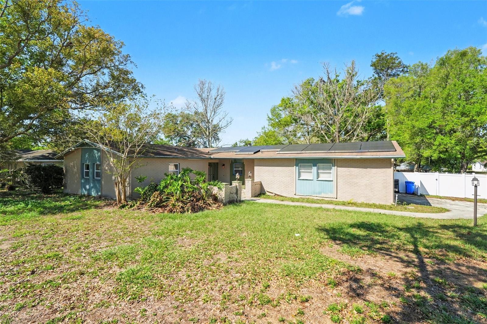 ROLLING MEADOWS - Residential