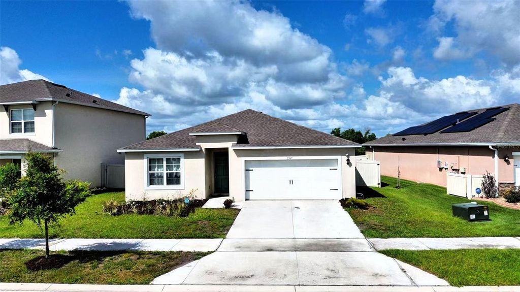 Photo of 5567 Siltstone Street, Lakeland, FL 33811 (MLS # O6403893)