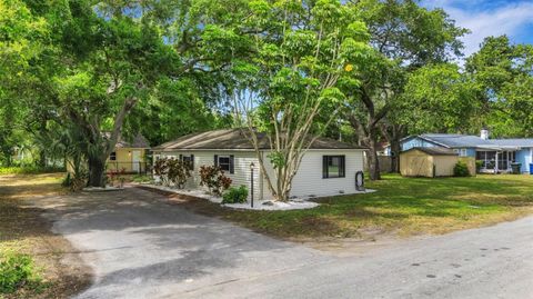 Photo of 530 16th St NW, Largo, FL 33770 (MLS # TB8503590)