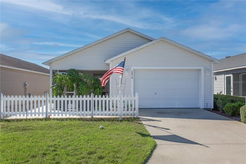 2016 Peaceful Place, The Villages, FL 32162