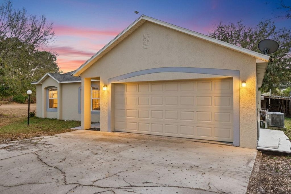 Photo of 306 Cocoa Court, Kissimmee, FL 34758 (MLS # O6383519)