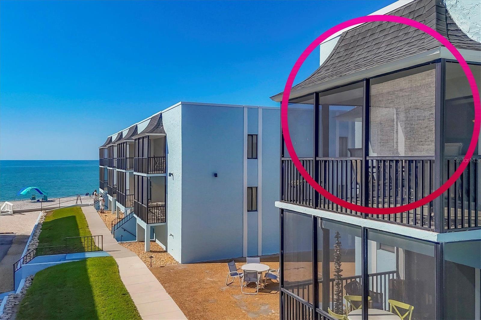 LACOQUINA BEACH BLDG D - Residential