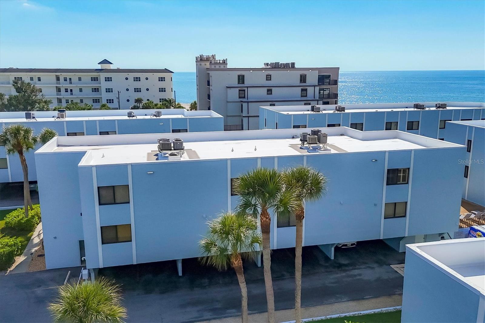 LACOQUINA BEACH BLDG D - Residential