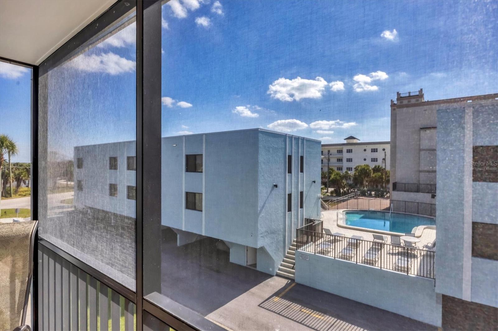 LACOQUINA BEACH BLDG D - Residential